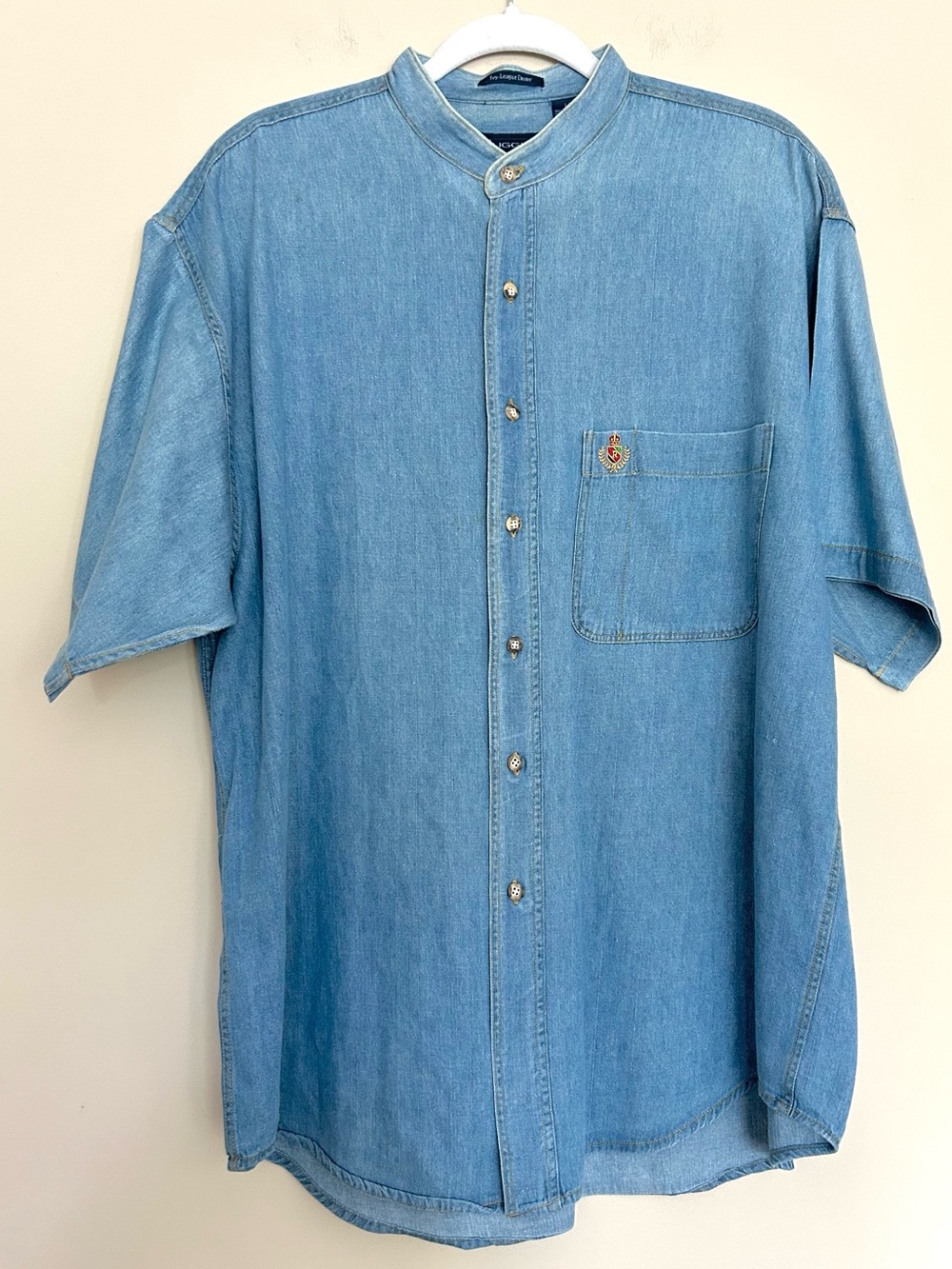 Rugger by Gant Men’s Blue Ivy-League Denim Band-Collar Short Sleeve Shirt